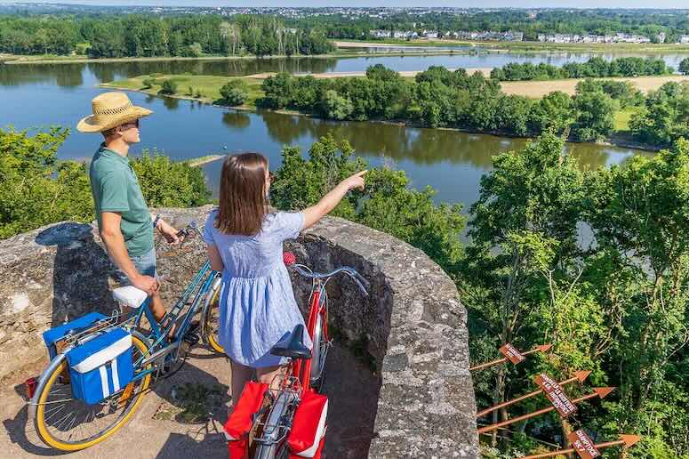 Point de vue panoramique en vélo sur la Loire